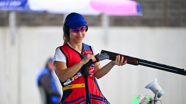 Francisca Crovetto clasificó a la final del Tiro Skeet y buscará su medalla en París 2024