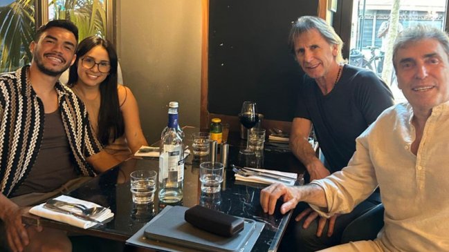 Ricardo Gareca se reunió con Gabriel Suazo y su esposa en Francia