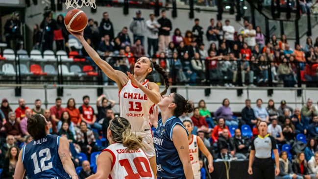 Chile tuvo un auspicioso debut en el Sudamericano de Básquetbol Adulto Femenino