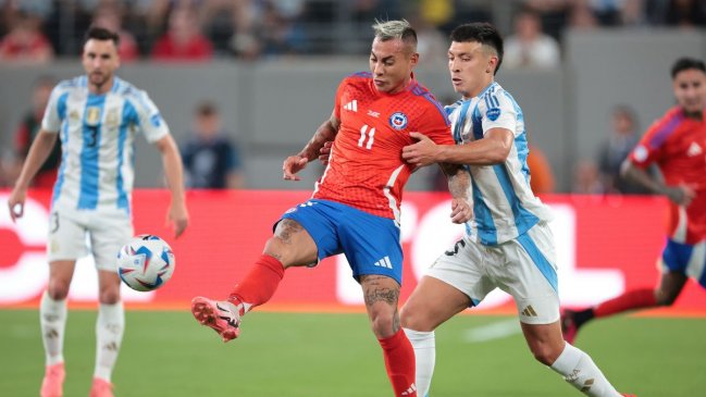 La sequía goleadora de La Roja bordea niveles catastróficos antes de chocar contra Argentina