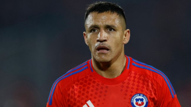 Alexis Sánchez no se olvida de la selección en medio de su recuperación en Italia