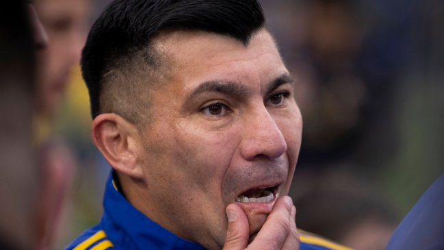 Gary Medel se lesiona y complica su presencia en duelos claves de Boca Juniors