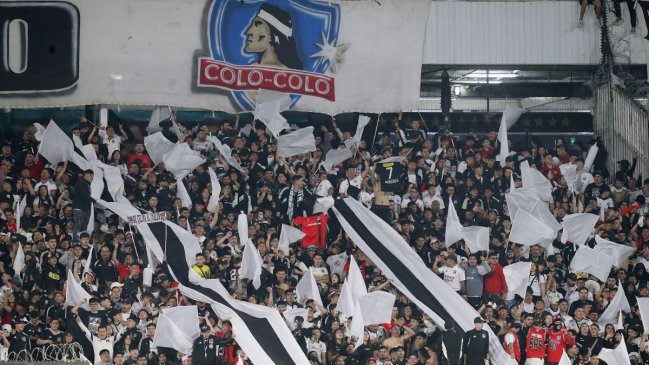 El espectacular recibimiento de Colo Colo vs River Plate por Copa Libertadores