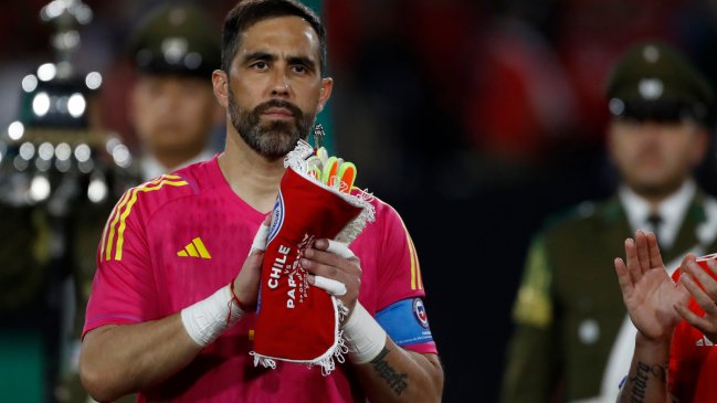 Claudio Bravo recibirá un merecido homenaje alejado de la selección chilena