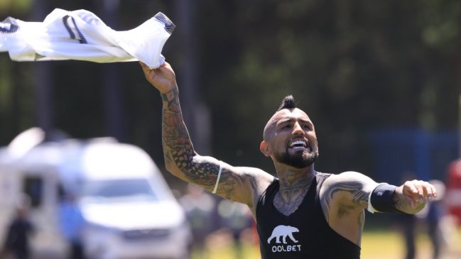 El provocador mensaje de Arturo Vidal tras alcanzar el liderato con Colo Colo