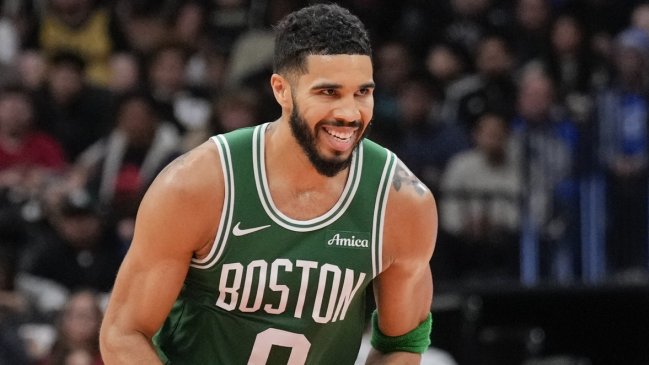 Los Celtics partieron la defensa del título de la NBA con un notable récord