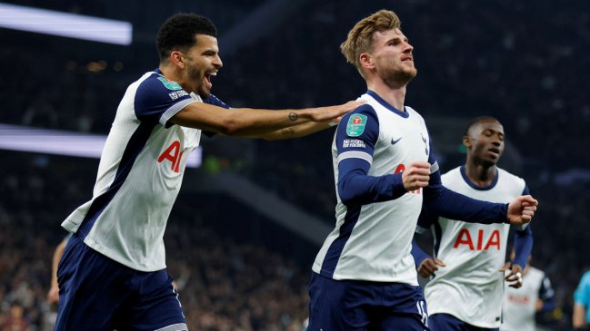 Tottenham hizo sufrir a Manchester City en el batacazo de la Copa de la liga inglesa