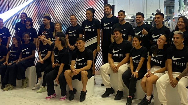 Figuras de Colo Colo y Universidad de Chile participaron en lanzamiento de tienda deportiva más grande de Sudamérica