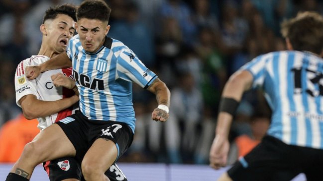 Racing de Avellaneda cerró ante River Plate un año inolvidable