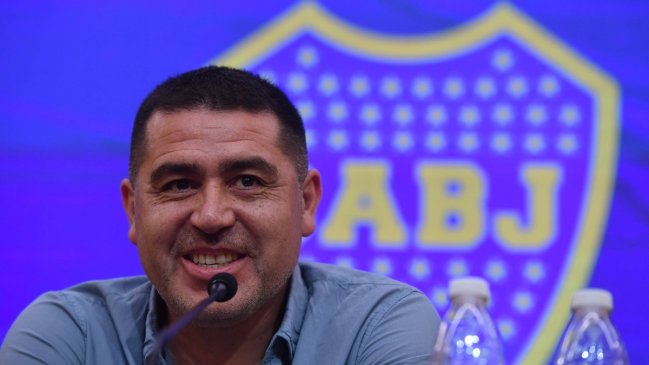 Juan Román Riquelme y Boca se interesan en jugador que pretende Colo Colo